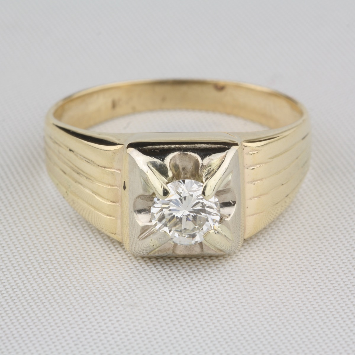 Pre-Owned Menâ€™s Vintage .60 Carat Diamond Solitaire Ring