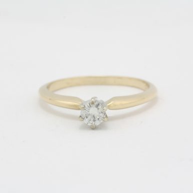 Pre-Owned 14 Karat Yellow Gold Diamond Engagement Ring