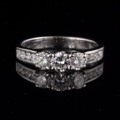 Pre-owned 18k White Gold Diamond Ring