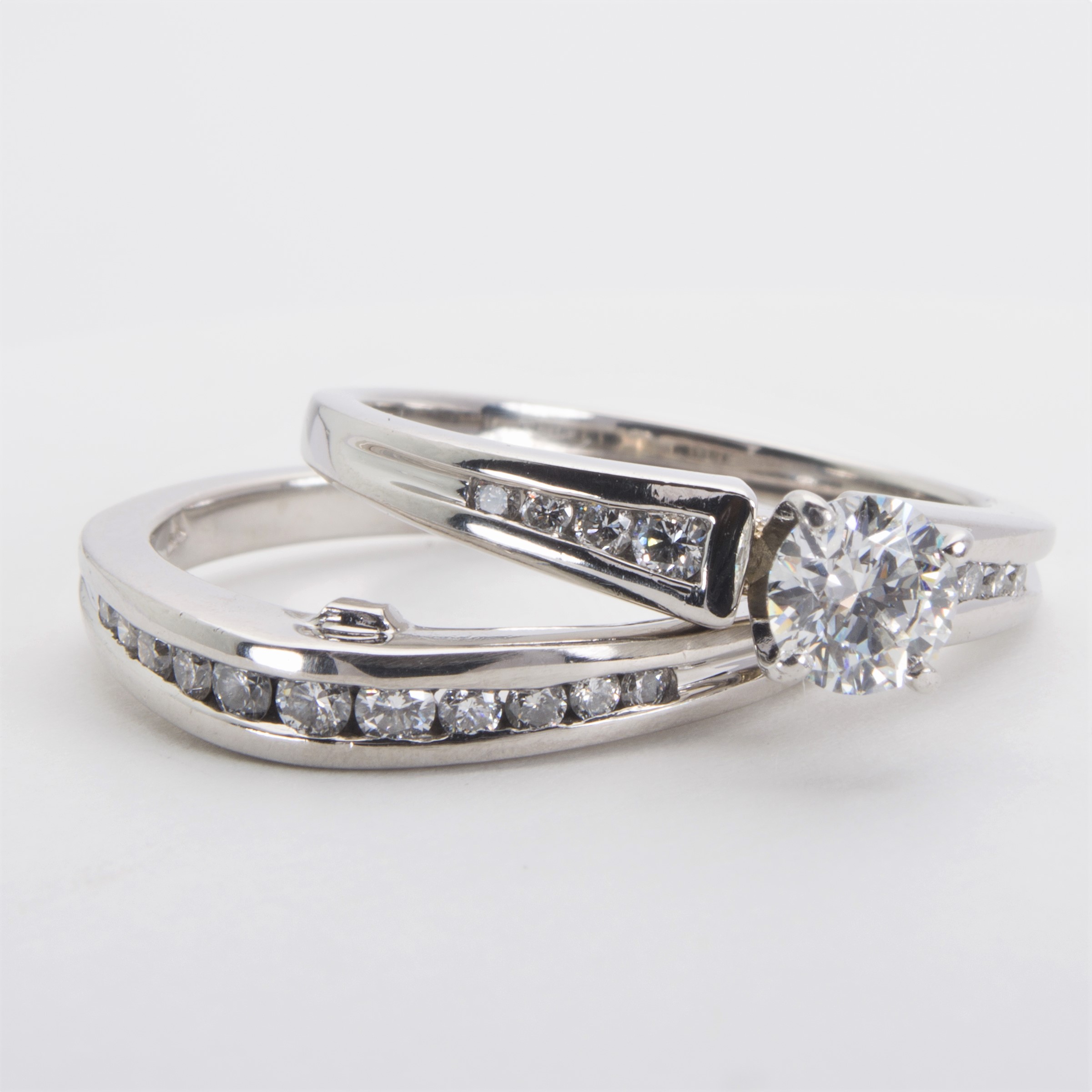 Fred Pre-owned Platinum Fleur Céleste Solitaire Diamond Ring - Silver