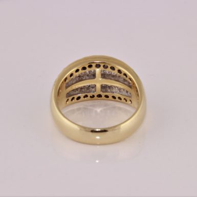 Pre-Owned 1.86 Carat Total Weight Diamond Band in 18 Karat Yellow Gold
