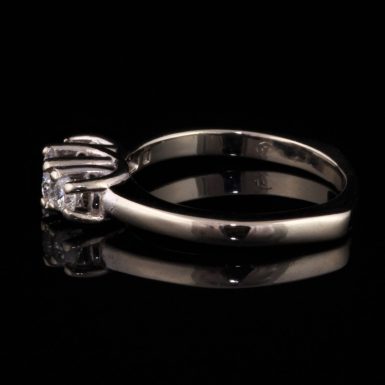 Pre-Owned 14k White Gold 3- Diamond Ring