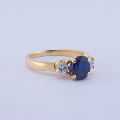 Pre-Owned 18K Classic Diamond and Sapphire Ring