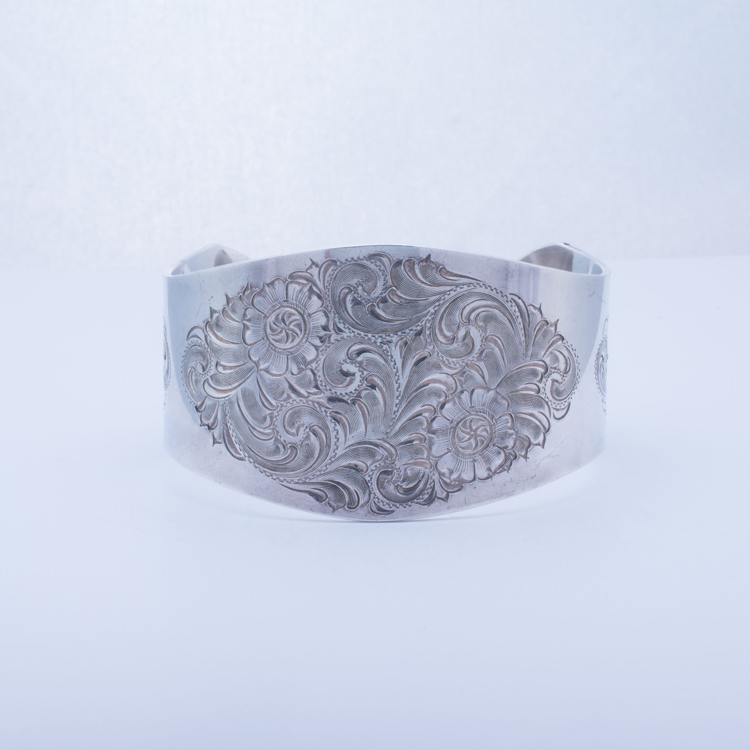 PreOwned Sterling Silver Wide Cuff Bracelet
