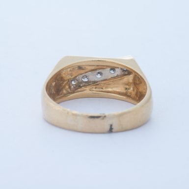 Pre-Owned 18k VS Diamond Ring