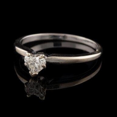 Pre-Owned 18K Heart Diamond Solitaire Ring