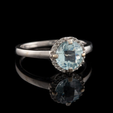 Pre-Owned 10K Aquamarine with Diamonds Ring