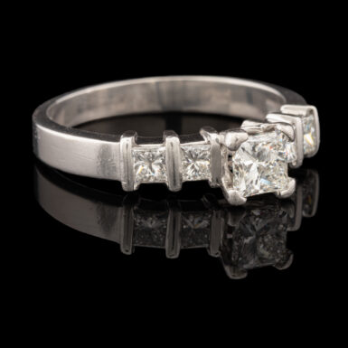 Pre-Owned 1.38CT TW Diamond & Platinum Engagement Ring