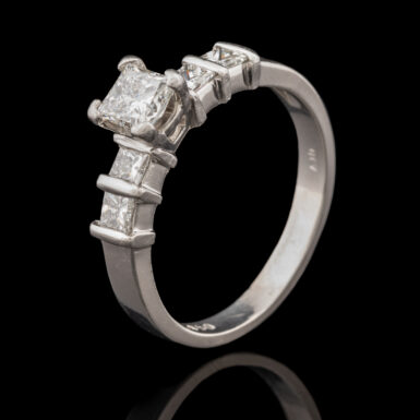 Pre-Owned 1.38CT TW Diamond & Platinum Engagement Ring