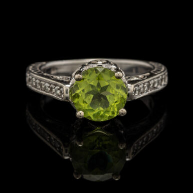 Pre-Owned 14K Peridot Ring with Diamonds