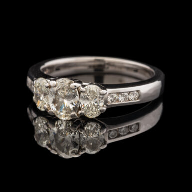 Pre-Owned VS Diamond Engagement Ring in 14K