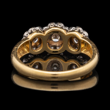 Pre-Owned 18K Diamond Cluster Ring
