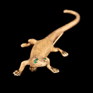 Vintage Emerald Eyed 14K Salamander Brooch