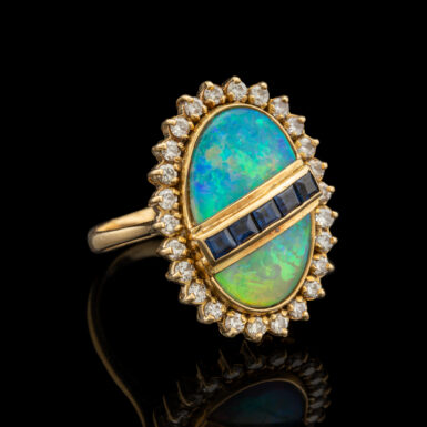 Pre-Owned 18K Opal & Diamond Ring